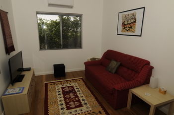 House On The Hill - Hunter Valley - Accommodation Batemans Bay 33