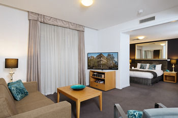 Treasury On Collins - Accommodation Batemans Bay 34