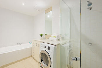 Treasury On Collins - Accommodation Batemans Bay 37