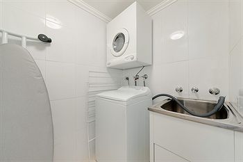 Wyndel Apartments - Herbert - Accommodation Batemans Bay 3