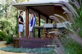 Zoofari Lodge, Taronga Western Plains Zoo - Accommodation Batemans Bay 2