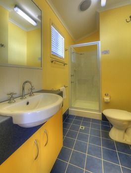 Alex Beach Cabins - Accommodation Batemans Bay 2