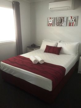 Alex Beach Cabins - Accommodation Batemans Bay 4