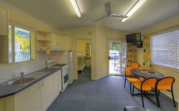 Alex Beach Cabins - Accommodation Batemans Bay 13