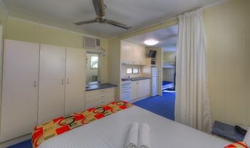 Alex Beach Cabins - Accommodation Batemans Bay 26