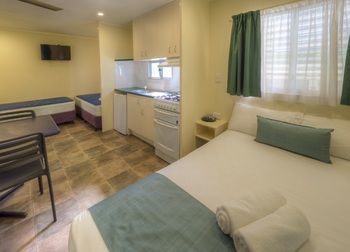 Alex Beach Cabins - Accommodation Batemans Bay 35