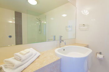 Las Rias - Accommodation Batemans Bay 7