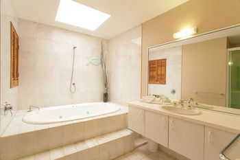 Las Rias - Accommodation Batemans Bay 8