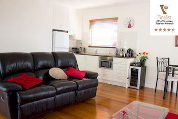 Lakeside Cottage - Accommodation Batemans Bay 7
