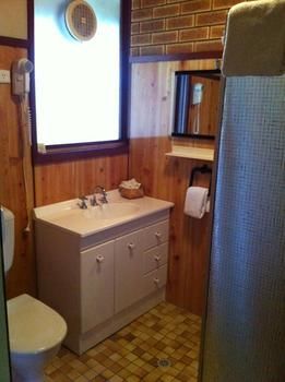 Hunter Country Lodge - Accommodation Batemans Bay 2