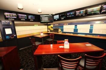 Peden's Hotel - Accommodation Batemans Bay 3