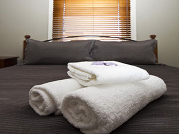 Peden's Hotel - Accommodation Batemans Bay 11
