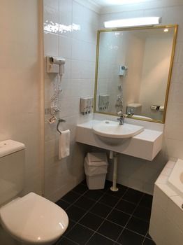 The Willows - Accommodation Batemans Bay 24
