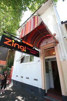 Zing Backpackers - Accommodation Batemans Bay 2