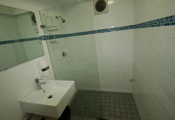 Zing Backpackers - Accommodation Batemans Bay 14