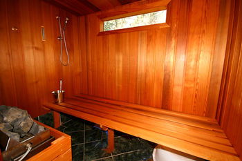 Relaxin - Accommodation Batemans Bay 7