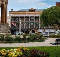 Bathurst Royal Apartments - Accommodation Batemans Bay