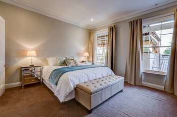 Bathurst Royal Apartments - Accommodation Batemans Bay 2