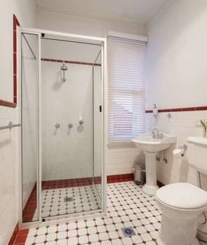 Bathurst Royal Apartments - Accommodation Batemans Bay 3