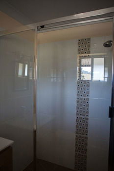 The Wattle Lodge - Accommodation Batemans Bay 0