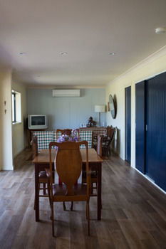 The Wattle Lodge - Accommodation Batemans Bay 13