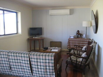 The Wattle Lodge - Accommodation Batemans Bay 18