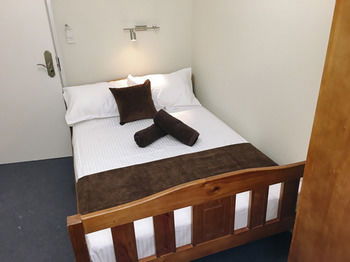 Mad Monkey Backpackers On Broadway - Adults Only - Accommodation Batemans Bay 10