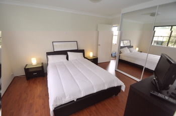 Balmain 2 Mont Furnished Apartment - Accommodation Batemans Bay 6
