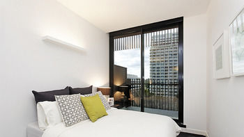 St Kilda Views - Accommodation Batemans Bay 3