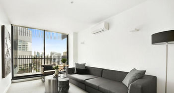 St Kilda Views - Accommodation Batemans Bay 6