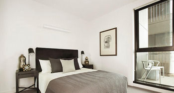 St Kilda Views - Accommodation Batemans Bay 8