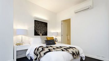 St Kilda Views - Accommodation Batemans Bay 9
