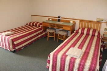 The Hermitage Motel - Accommodation Batemans Bay 6