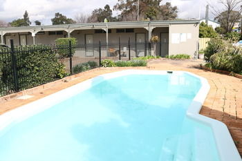 The Hermitage Motel - Accommodation Batemans Bay 18
