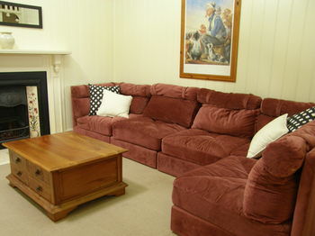 37 Queen Gloucester - Accommodation Batemans Bay 18