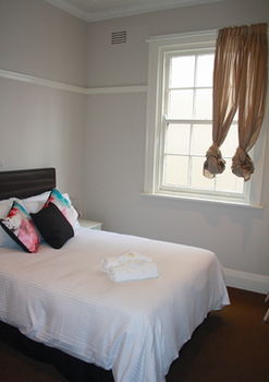 Annandale Hotel - Accommodation Batemans Bay 8