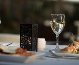 Waterloo Bay Hotel - Accommodation Batemans Bay 2