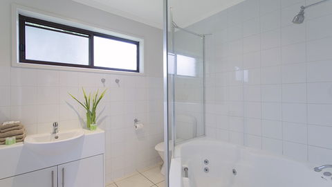 BEST WESTERN Colonial Village Motel - Accommodation Batemans Bay 5