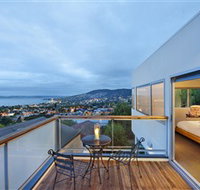 Library House - Accommodation Batemans Bay
