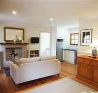 Tahara Cottage - Accommodation Batemans Bay