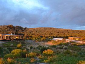 Sawyers Bay Shacks - Accommodation Batemans Bay 1