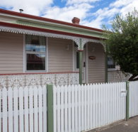 Newdegate House - Accommodation Batemans Bay