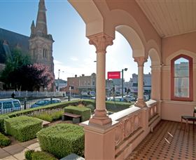 Roxburgh House Apartments - Accommodation Batemans Bay 3