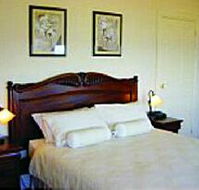 Madsen - The - Accommodation Batemans Bay