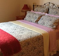 Carlyle House Rutherglen - Accommodation Batemans Bay