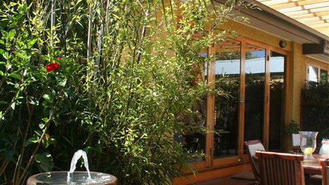 Plantation House At Whitecliffs - Accommodation Batemans Bay 5