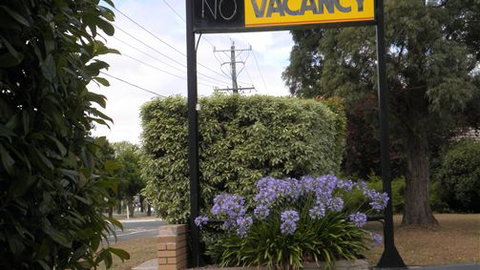 Alfred Motor Inn - Accommodation Batemans Bay 3