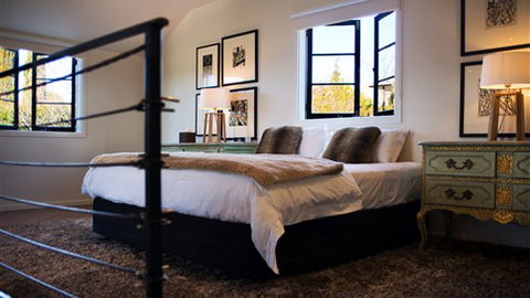 Villa Parma At Peppers Mineral Springs Hotel - Accommodation Batemans Bay 4