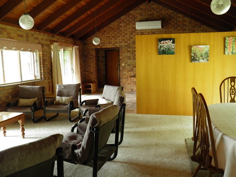 Coucals Of Mount Crosby - Accommodation Batemans Bay 0