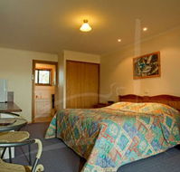 Little Desert Nature Lodge - Accommodation Batemans Bay